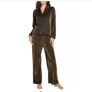 NWOT Linea Donatella Fancy Pajama Set 🖤 Sz M
